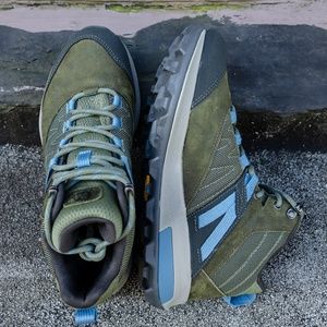 Merrell Zion women size 8 hiking boots NWT